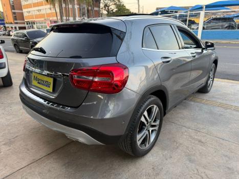 MERCEDES-BENZ GLA 200 1.6 16V 4P FLEX CGI ENDURO TURBO AUTOMTICO, Foto 5