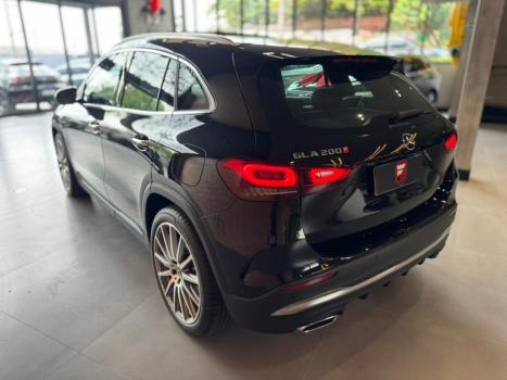 MERCEDES-BENZ GLA 200 , Foto 6