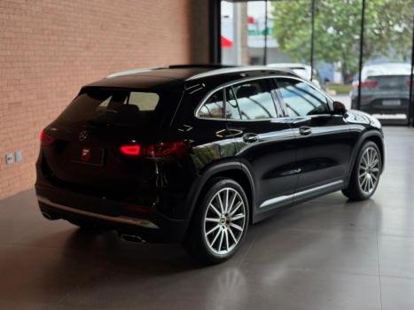 MERCEDES-BENZ GLA 200 , Foto 8