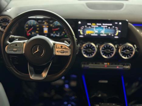 MERCEDES-BENZ GLA 200 , Foto 15