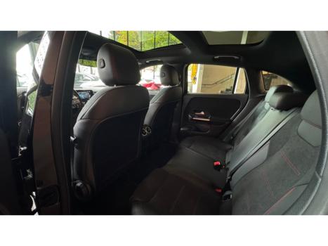 MERCEDES-BENZ GLA 200 , Foto 18