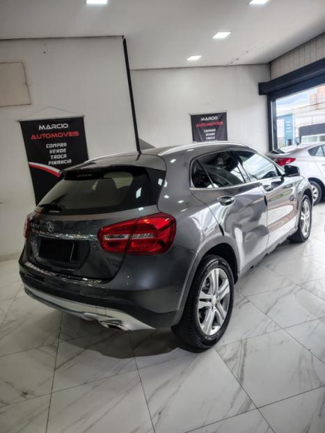 MERCEDES-BENZ GLA 200 1.6 16V 4P FLEX CGI ADVANCE TURBO AUTOMTICO, Foto 4