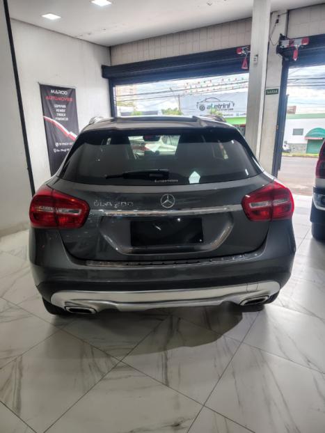 MERCEDES-BENZ GLA 200 1.6 16V 4P FLEX CGI ADVANCE TURBO AUTOMTICO, Foto 5