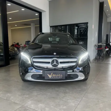 MERCEDES-BENZ GLA 250 2.0 16V 4P SPORT TURBO AUTOM�TICO, Foto 2