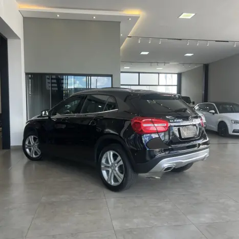 MERCEDES-BENZ GLA 250 2.0 16V 4P SPORT TURBO AUTOM�TICO, Foto 6