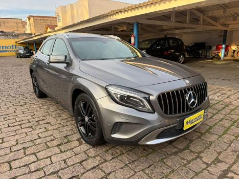 MERCEDES-BENZ GLA 250 2.0 16V 4P VISION TURBO AUTOM�TICO, Foto 3