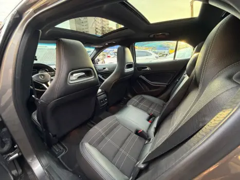 MERCEDES-BENZ GLA 250 2.0 16V 4P VISION TURBO AUTOM�TICO, Foto 8