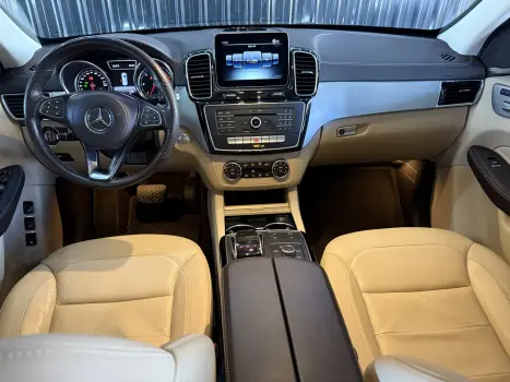 MERCEDES-BENZ GLS 350 3.0 V6 4P BLUTEC 4MATIC 9G-TRONIC AUTOMTICO, Foto 12