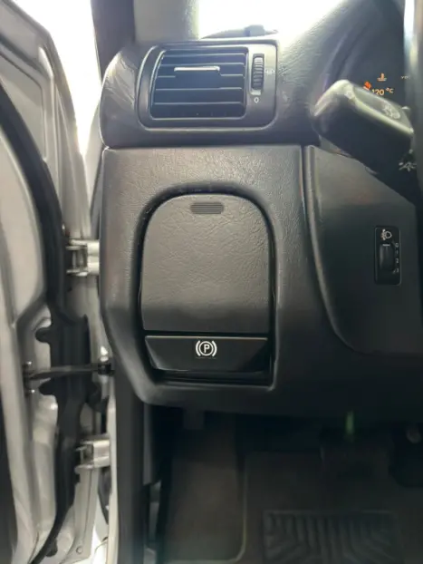 MERCEDES-BENZ ML 320 3.2 V6 24V 4P 4X4 AUTOM�TICO, Foto 11