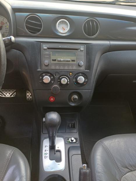 MITSUBISHI Airtrek 2.4 16V 4X4 AUTOM�TICO, Foto 11