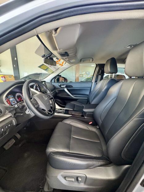 MITSUBISHI Eclipse Cross 1.5 16V 4P HPE MIVEC TURBO AUTOMTICO CVT, Foto 7