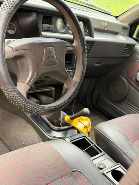 MITSUBISHI L 200 2.5 GLS HPE 4X4 CABINE DUPLA TURBO DIESEL AUTOM�TICO, Foto 7