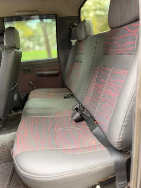 MITSUBISHI L 200 2.5 GLS HPE 4X4 CABINE DUPLA TURBO DIESEL AUTOM�TICO, Foto 12