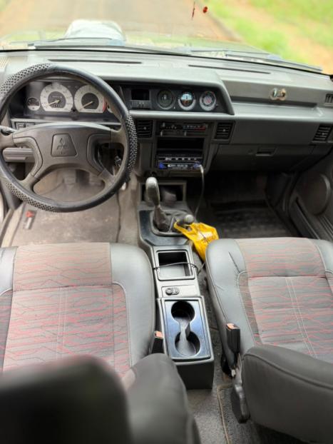 MITSUBISHI L 200 2.5 GLS HPE 4X4 CABINE DUPLA TURBO DIESEL AUTOM�TICO, Foto 15
