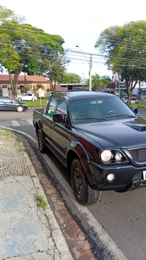 MITSUBISHI L 200 2.5 SPORT HPE 4X4 CABINE DUPLA TURBO INTECOOLER, Foto 3
