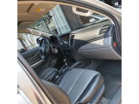 MITSUBISHI L 200 Triton 2.4 16V FLEX GL CABINE DUPLA, Foto 8