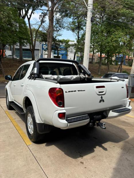 MITSUBISHI L 200 Triton 2.4 16V FLEX HLS CABINE DUPLA, Foto 8