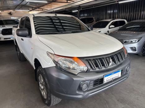 MITSUBISHI L 200 Triton 2.4 16V FLEX GL CABINE DUPLA, Foto 5