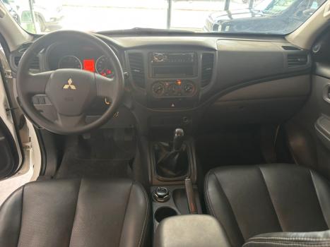 MITSUBISHI L 200 Triton 2.4 16V FLEX GL CABINE DUPLA, Foto 9