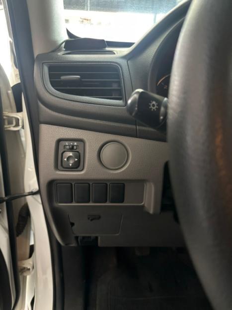 MITSUBISHI L 200 Triton 2.4 16V FLEX GL CABINE DUPLA, Foto 11