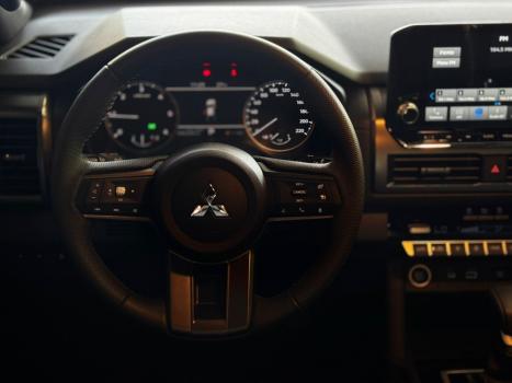 MITSUBISHI L 200 Triton , Foto 15
