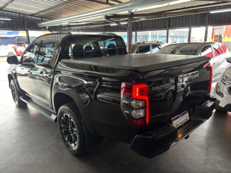 MITSUBISHI L 200 Triton 2.4 16V SPORT HPE 4X4 CABINE DUPLA TURBO DIESEL AUTOMTICO, Foto 2