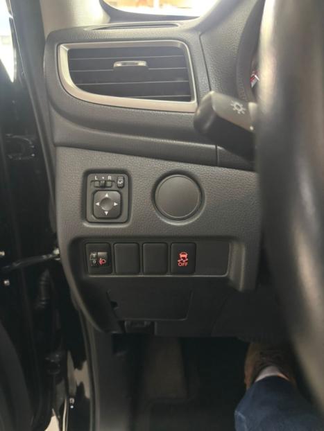 MITSUBISHI L 200 Triton 2.4 16V SPORT HPE 4X4 CABINE DUPLA TURBO DIESEL AUTOMTICO, Foto 12
