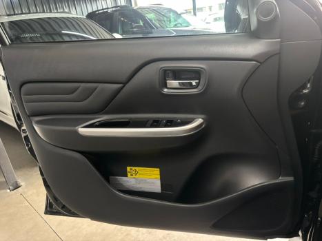 MITSUBISHI L 200 Triton 2.4 16V SPORT HPE 4X4 CABINE DUPLA TURBO DIESEL AUTOMTICO, Foto 15