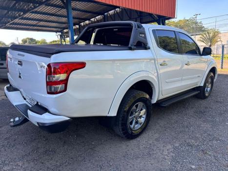 MITSUBISHI L 200 Triton 2.4 16V SPORT HPE TOP 4X4 CABINE DUPLA TURBO DIESEL AUTOMTICO, Foto 7