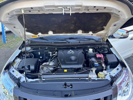 MITSUBISHI L 200 Triton 2.4 16V SPORT HPE TOP 4X4 CABINE DUPLA TURBO DIESEL AUTOMTICO, Foto 13