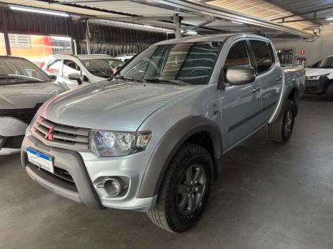 MITSUBISHI L 200 Triton 3.2 16V HPE 4X4 CABINE DUPLA TURBO DIESEL INTERCOOLER AUTOMTICO, Foto 1