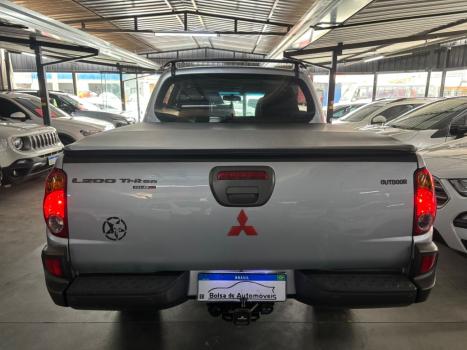 MITSUBISHI L 200 Triton 3.2 16V HPE 4X4 CABINE DUPLA TURBO DIESEL INTERCOOLER AUTOMTICO, Foto 4