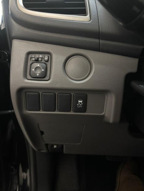 MITSUBISHI L 200 Triton 2.4 16V SPORT HPE 4X4 CABINE DUPLA TURBO DIESEL AUTOMTICO, Foto 10
