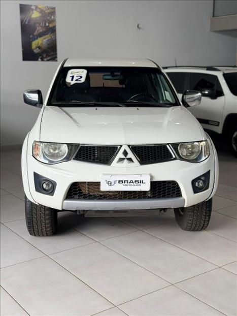 MITSUBISHI L 200 Triton 3.2 16V HPE 4X4 CABINE DUPLA TURBO DIESEL INTERCOOLER, Foto 2