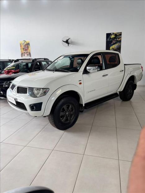 MITSUBISHI L 200 Triton 3.2 16V HPE 4X4 CABINE DUPLA TURBO DIESEL INTERCOOLER, Foto 3
