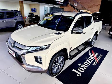 MITSUBISHI L 200 Triton 2.4 16V SPORT HPE-S 4X4 CABINE DUPLA TURBO DIESEL AUTOM�TICO, Foto 8