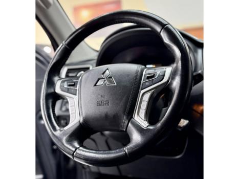 MITSUBISHI L 200 Triton 2.4 16V FLEX GL CABINE DUPLA, Foto 13