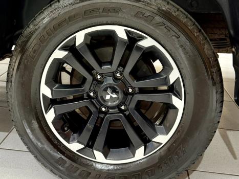MITSUBISHI L 200 Triton 2.4 16V FLEX GL CABINE DUPLA, Foto 14