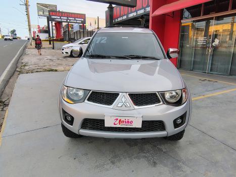 MITSUBISHI L 200 Triton 3.5 V6 HPE 4X4 FLEX CABINE DUPLA, Foto 3