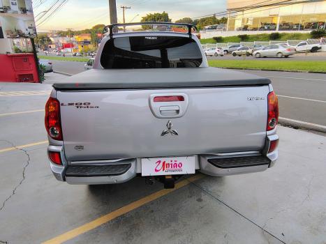MITSUBISHI L 200 Triton 3.5 V6 HPE 4X4 FLEX CABINE DUPLA, Foto 7