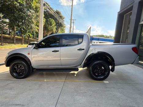 MITSUBISHI L 200 Triton 3.2 16V HPE 4X4 CABINE DUPLA TURBO DIESEL INTERCOOLER, Foto 9