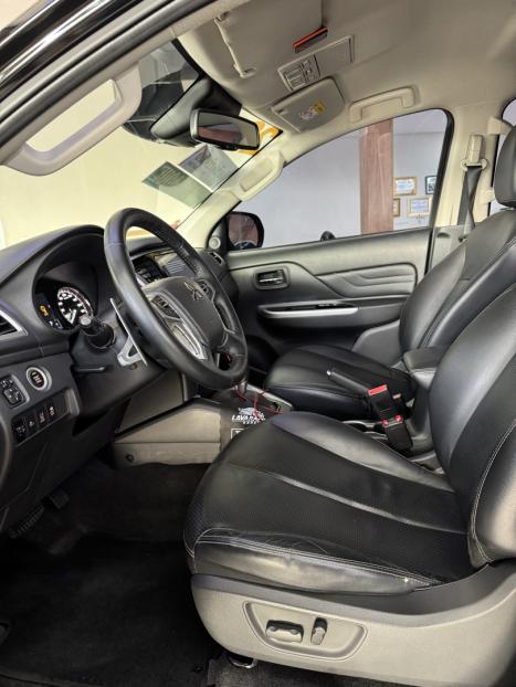 MITSUBISHI L 200 Triton 2.4 16V SPORT HPE-S 4X4 CABINE DUPLA TURBO DIESEL AUTOM�TICO, Foto 8