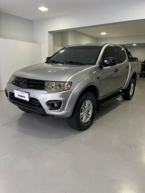 MITSUBISHI L 200 Triton 3.5 V6 HPE 4X4 FLEX CABINE DUPLA AUTOM�TICO, Foto 3