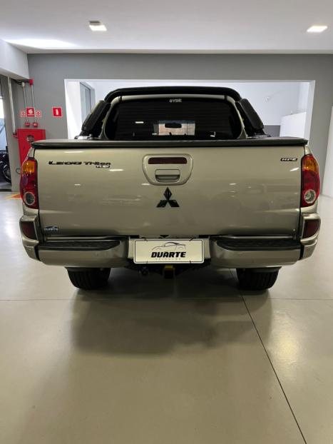 MITSUBISHI L 200 Triton 3.5 V6 HPE 4X4 FLEX CABINE DUPLA AUTOM�TICO, Foto 5