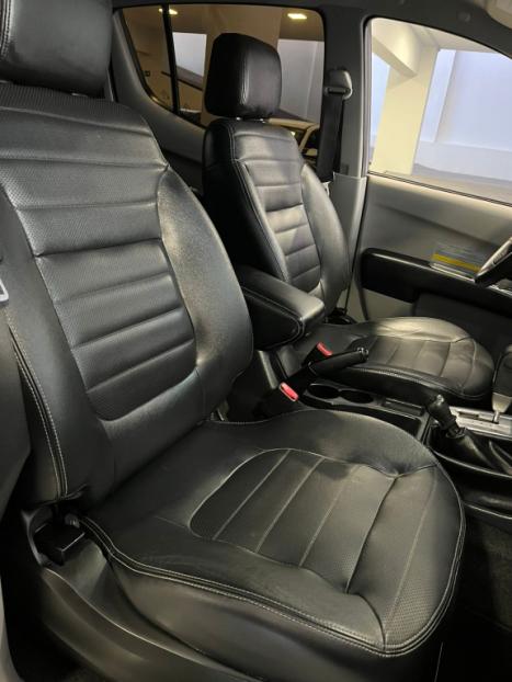 MITSUBISHI L 200 Triton 3.5 V6 HPE 4X4 FLEX CABINE DUPLA AUTOM�TICO, Foto 17