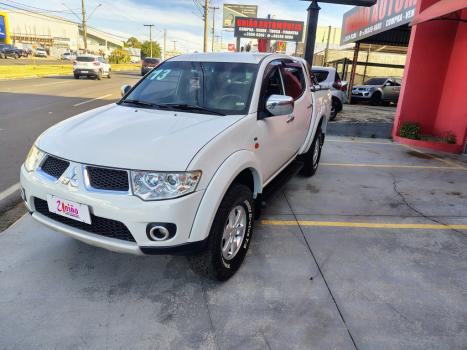 MITSUBISHI L 200 Triton 3.5 V6 HPE 4X4 FLEX CABINE DUPLA AUTOM�TICO, Foto 2