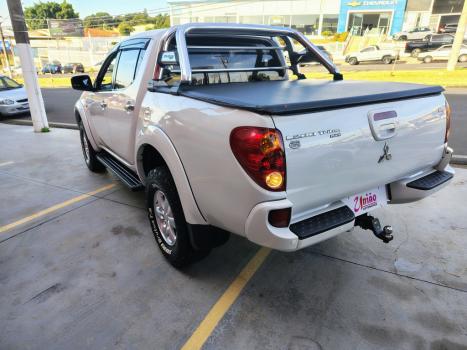 MITSUBISHI L 200 Triton 3.5 V6 HPE 4X4 FLEX CABINE DUPLA AUTOM�TICO, Foto 6