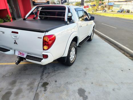 MITSUBISHI L 200 Triton 3.5 V6 HPE 4X4 FLEX CABINE DUPLA AUTOM�TICO, Foto 8