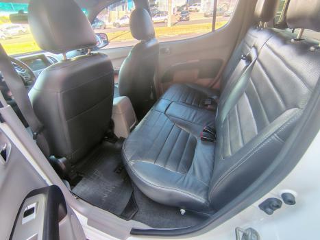 MITSUBISHI L 200 Triton 3.5 V6 HPE 4X4 FLEX CABINE DUPLA AUTOM�TICO, Foto 10