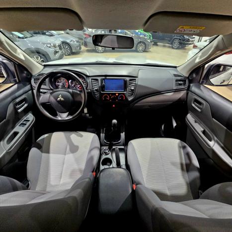 MITSUBISHI L 200 Triton 2.4 16V FLEX GL CABINE DUPLA, Foto 6